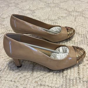 Bella-Vita Paxton Patent Pump Sz 9.5 W
